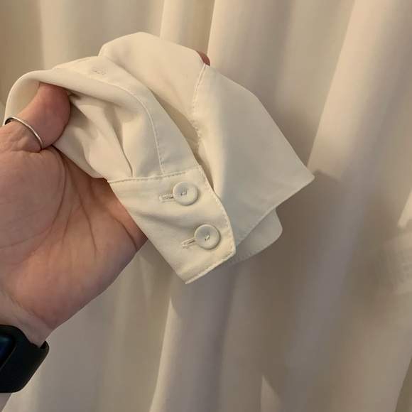 BCBGMaxAzria Blouse - Picture 3 of 6